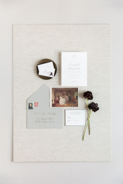 Легкий фотофон для предметной съемки полиграфии украшений туфель деталей на свадьбе Styling board