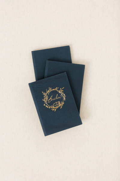 Wedding Stationery vows book menu folio linen velvet leather Silk Russia UK US